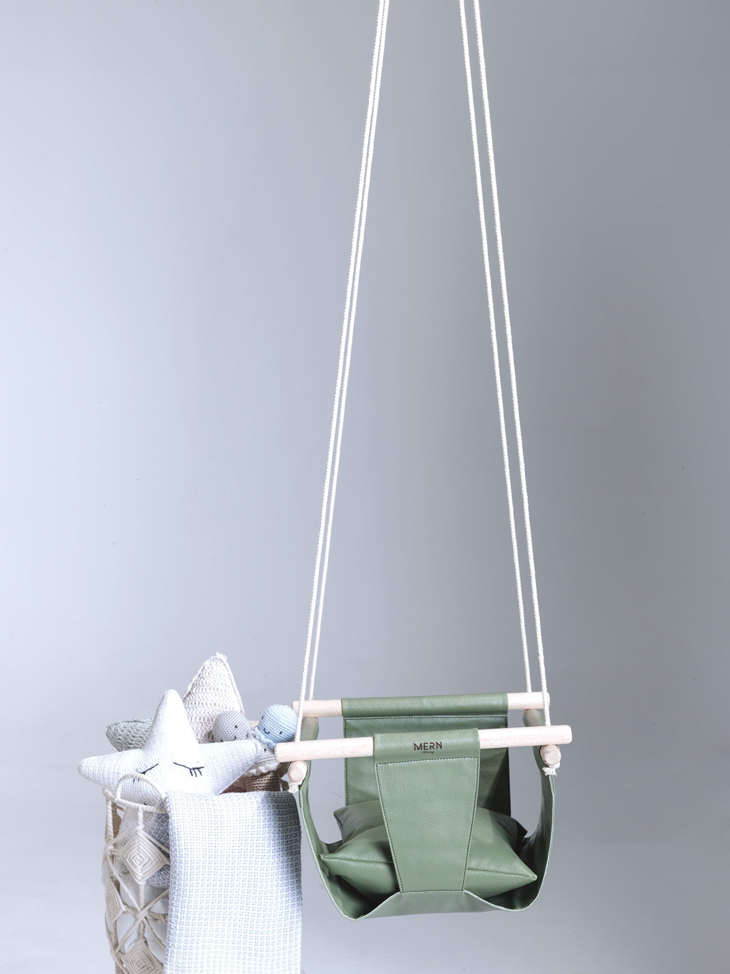 Baby hanging chair deals
